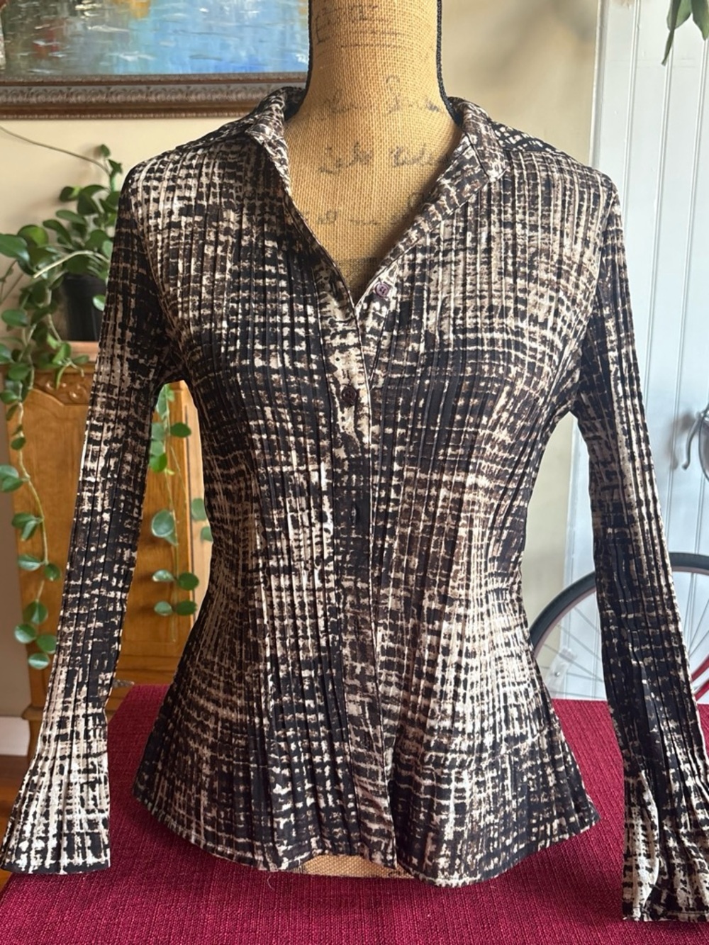 East 5th Brown and Cream Printed Pleated Blouse